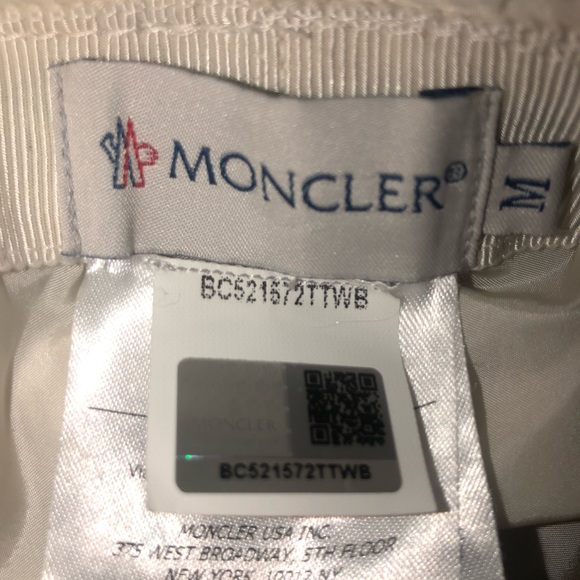 MONCLER foldable bucket hat - Picture 4 of 5